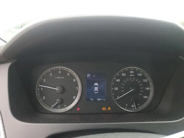 2017 HYUNDAI SONATA SE  