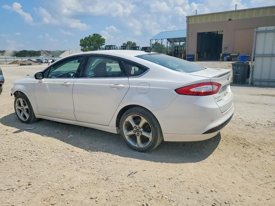2016 FORD FUSION SE  
