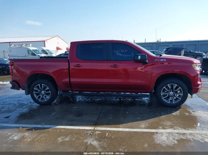 2025 CHEVROLET SILVERADO 1500 4WD  SHORT BED RST