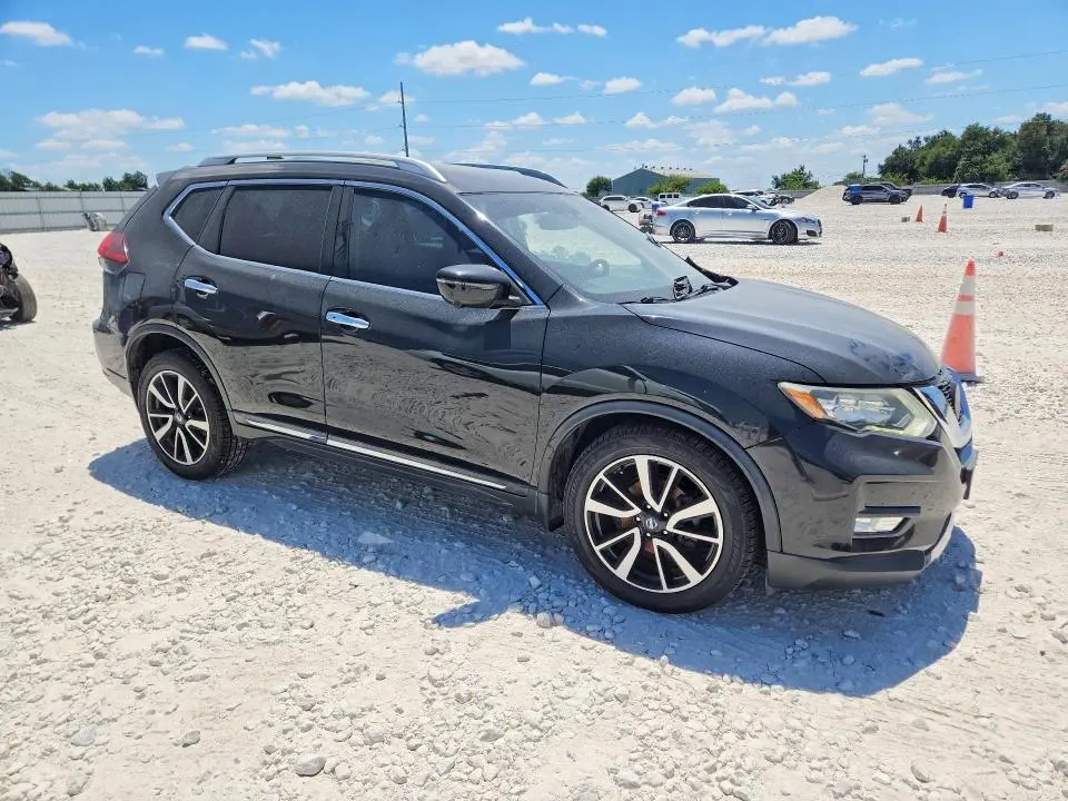 2019 NISSAN ROGUE SL  