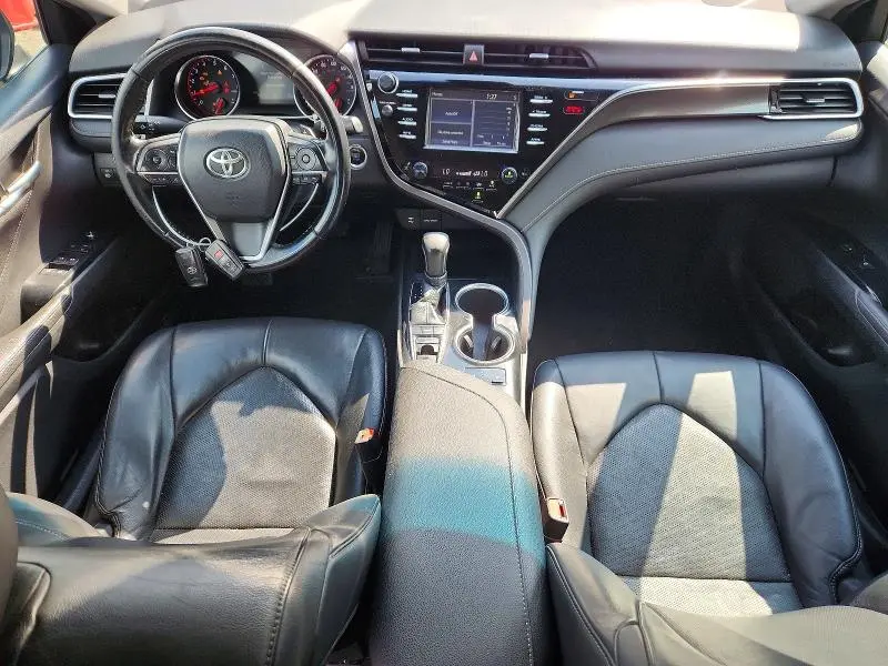 2018 TOYOTA CAMRY XSE  
