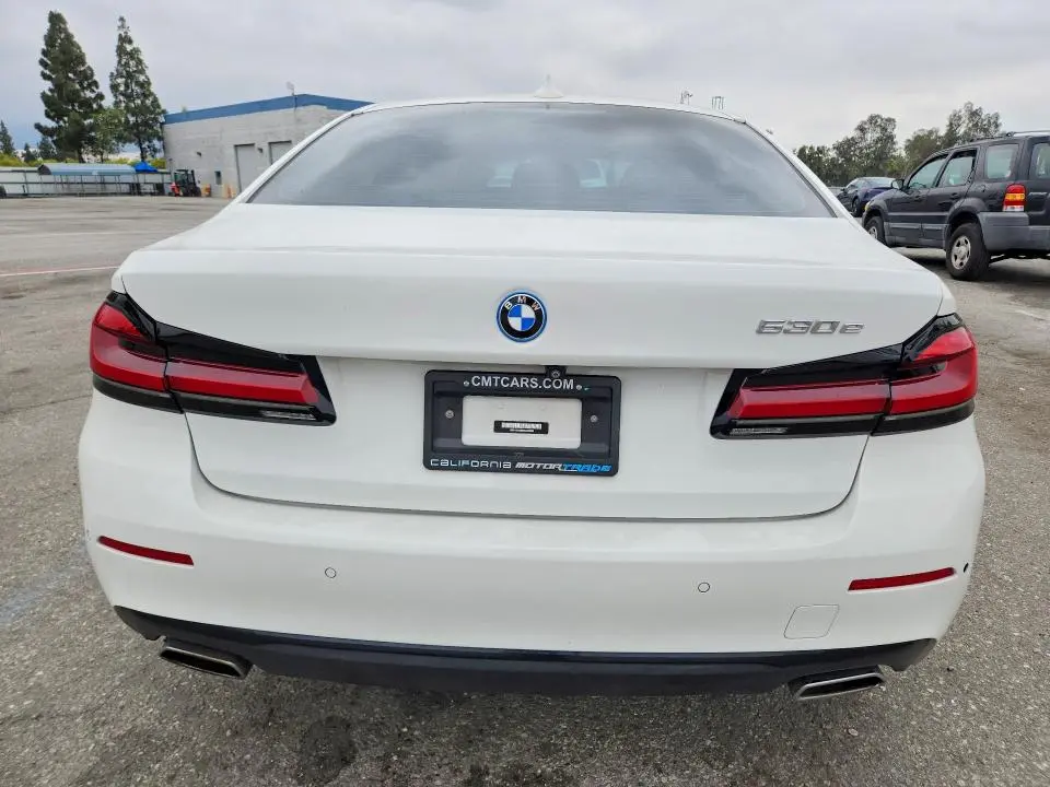 2022 BMW 530E   