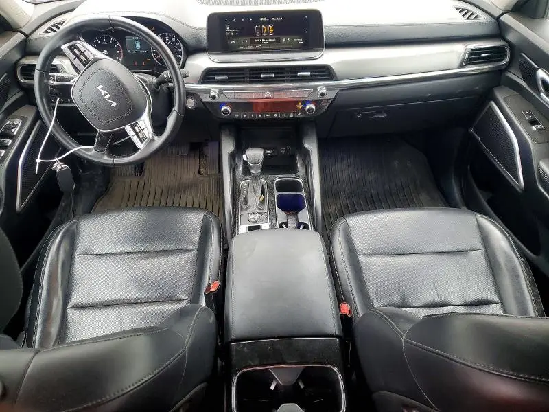 2022 KIA TELLURIDE LX  