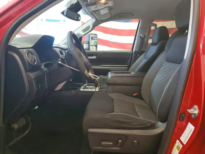 2019 TOYOTA TUNDRA SR5  