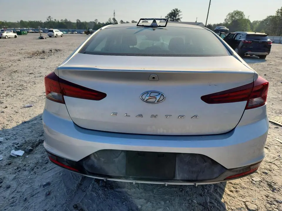2019 HYUNDAI ELANTRA SEL  