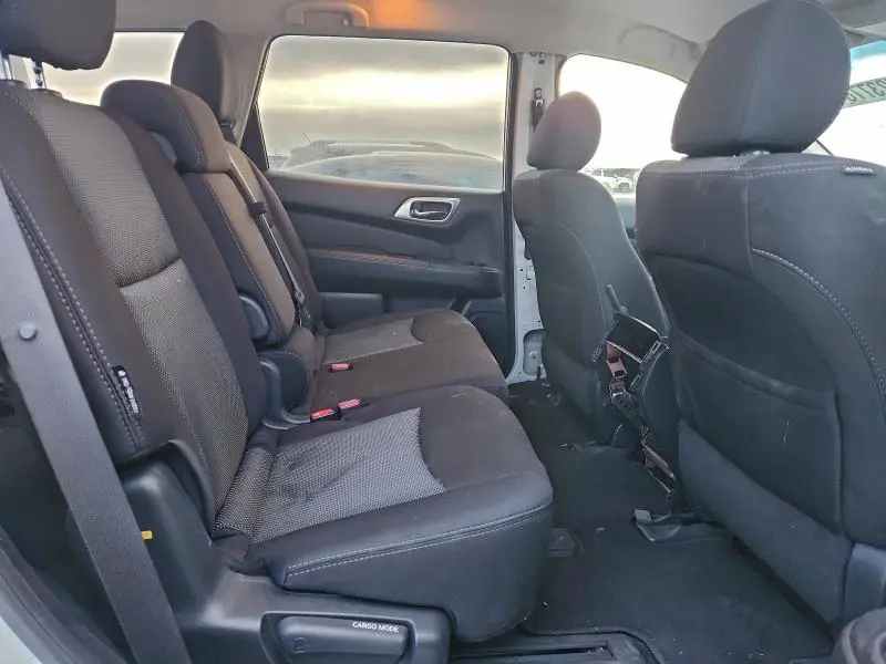 2020 NISSAN PATHFINDER SV  