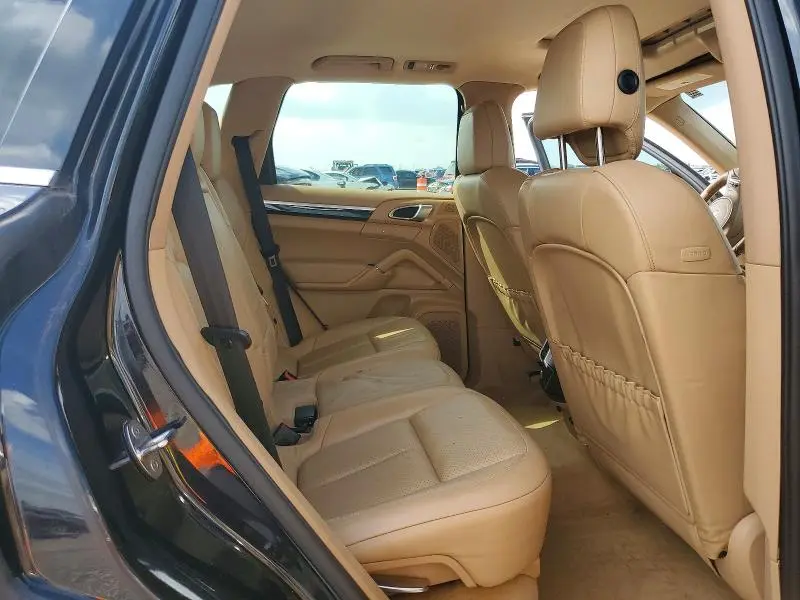 2011 PORSCHE CAYENNE S  