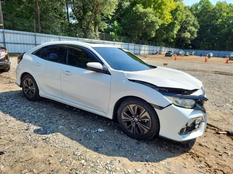 2017 HONDA CIVIC EX  