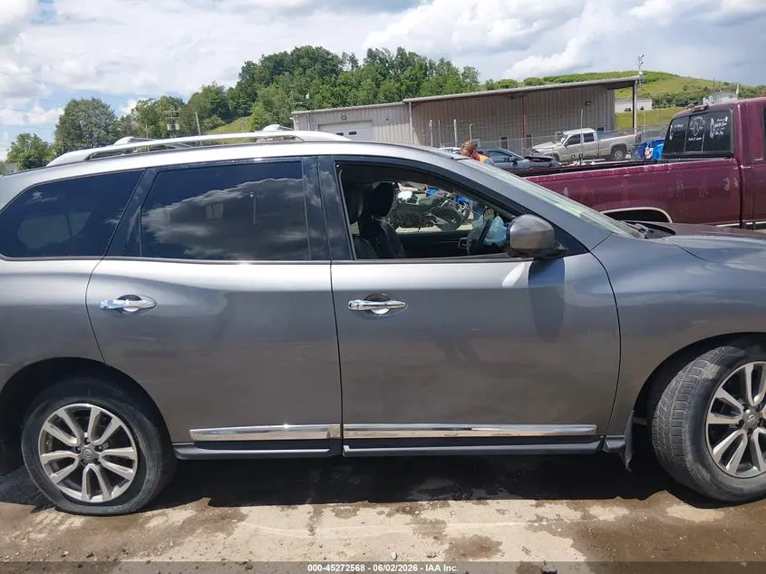 2015 NISSAN PATHFINDER SL