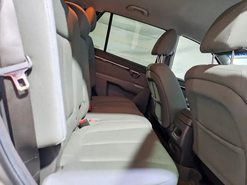 2011 HYUNDAI SANTA FE GLS  
