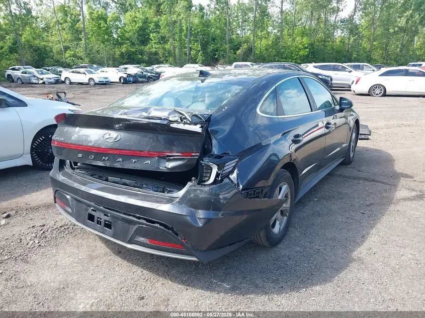 2022 HYUNDAI SONATA SE