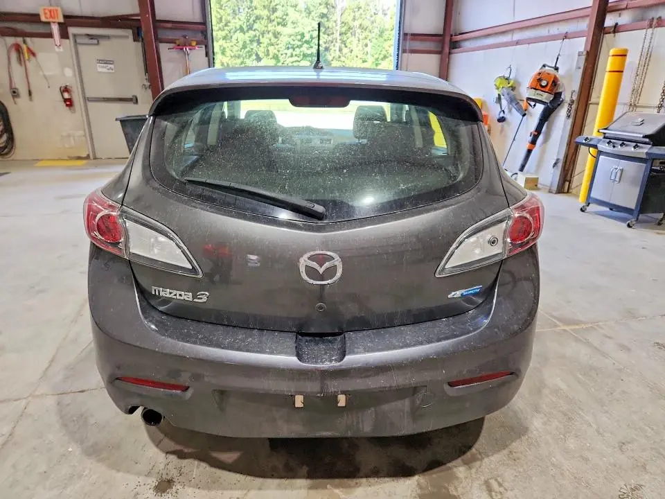2013 MAZDA 3 I  
