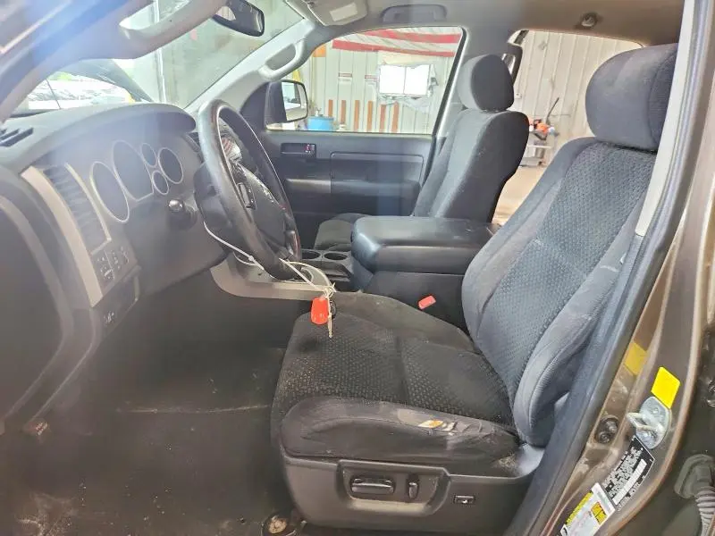 2011 TOYOTA TUNDRA DOUBLE CAB SR5  