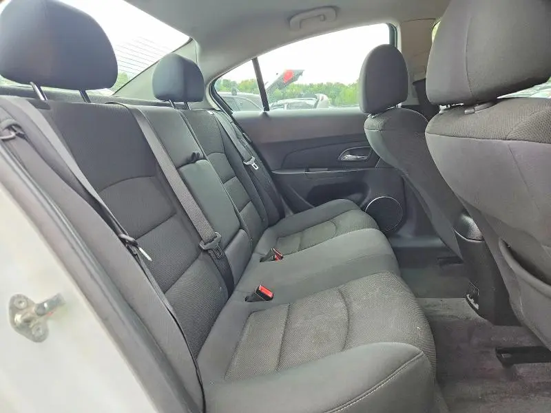 2012 CHEVROLET CRUZE LT  