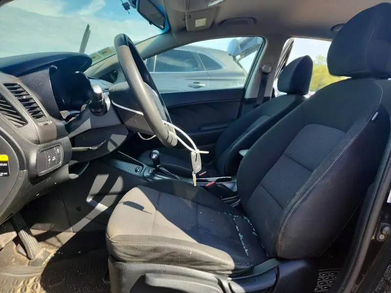 2014 KIA FORTE LX  