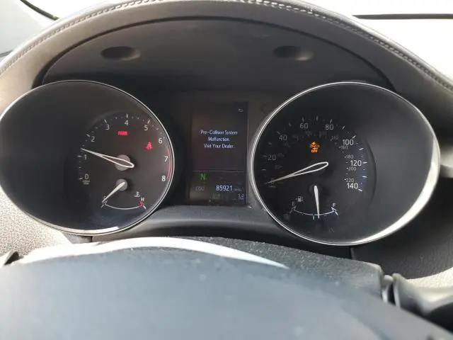 2020 TOYOTA C-HR XLE  