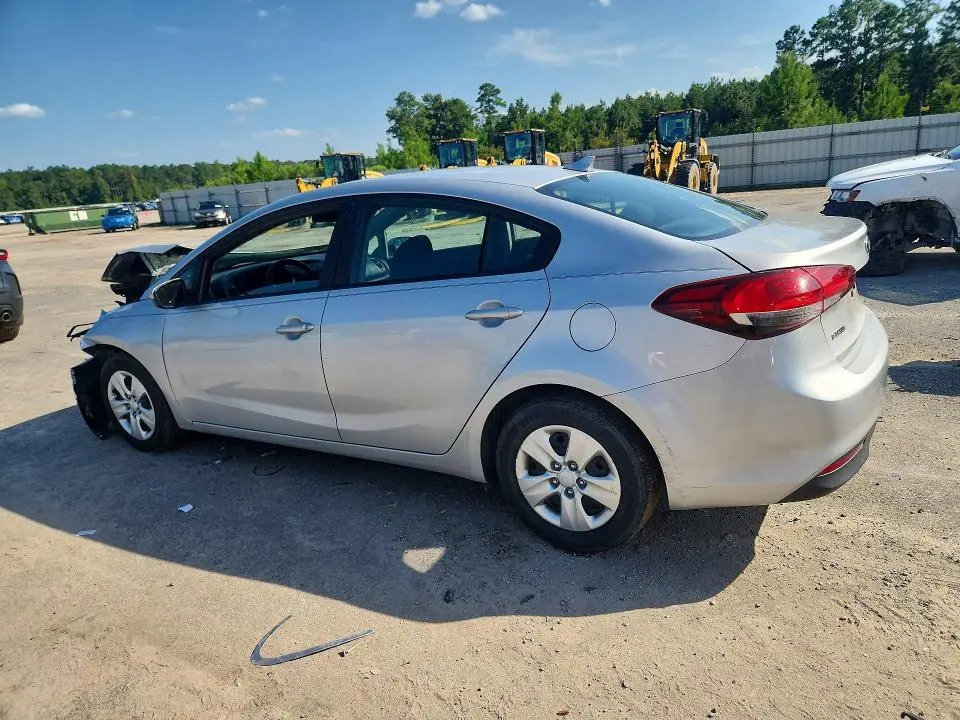 2018 KIA FORTE LX  