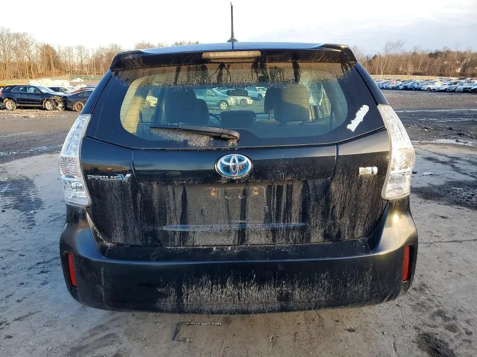 2013 TOYOTA PRIUS V THREE  