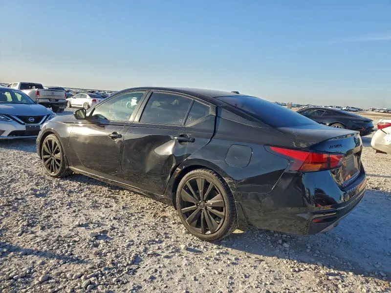 2020 NISSAN ALTIMA SR  