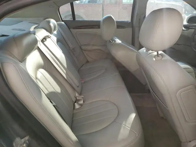 2010 BUICK LUCERNE CXL  