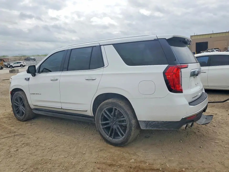 2021 GMC YUKON   