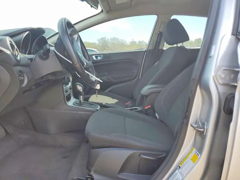 2015 FORD FIESTA SE  
