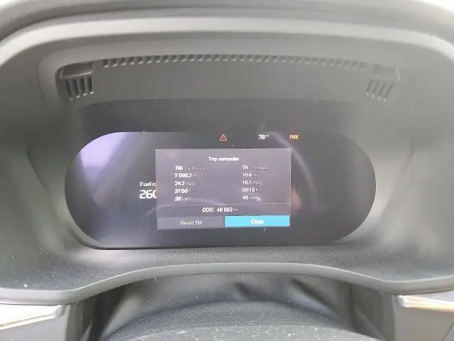 2023 VOLVO XC60 PLUS  