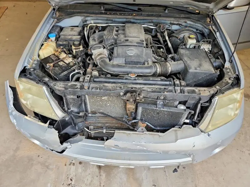 2011 NISSAN PATHFINDER S  