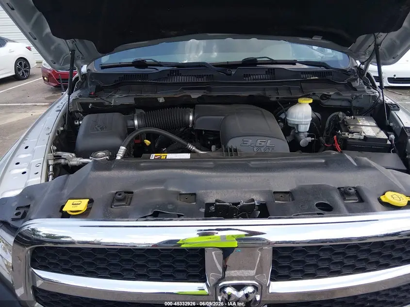 2018 RAM 1500 TRADESMAN  4X4 6'4 BOX