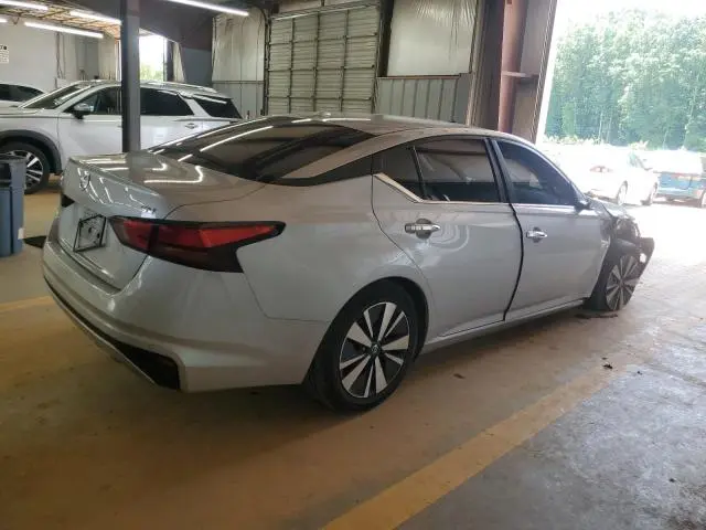 2021 NISSAN ALTIMA SV  