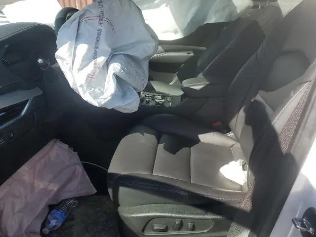 2022 CADILLAC XT4 PREMIUM LUXURY  