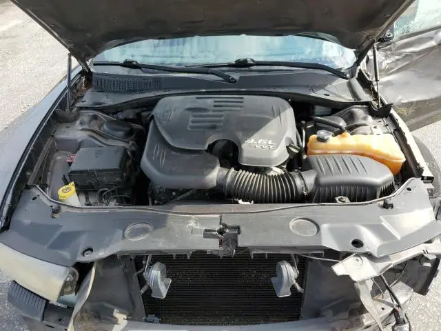 2013 DODGE CHARGER SE  