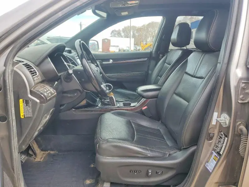 2014 KIA SORENTO   