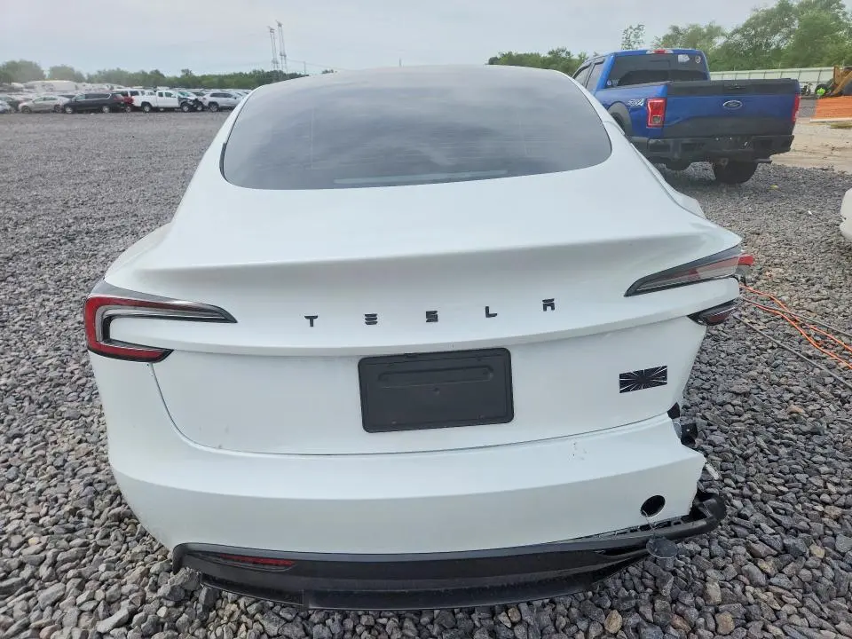 2025 TESLA MODEL 3   