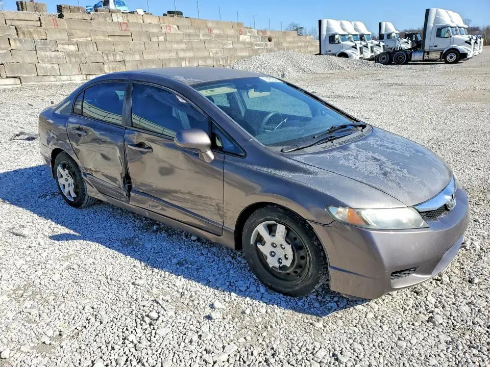 2011 HONDA CIVIC LX  