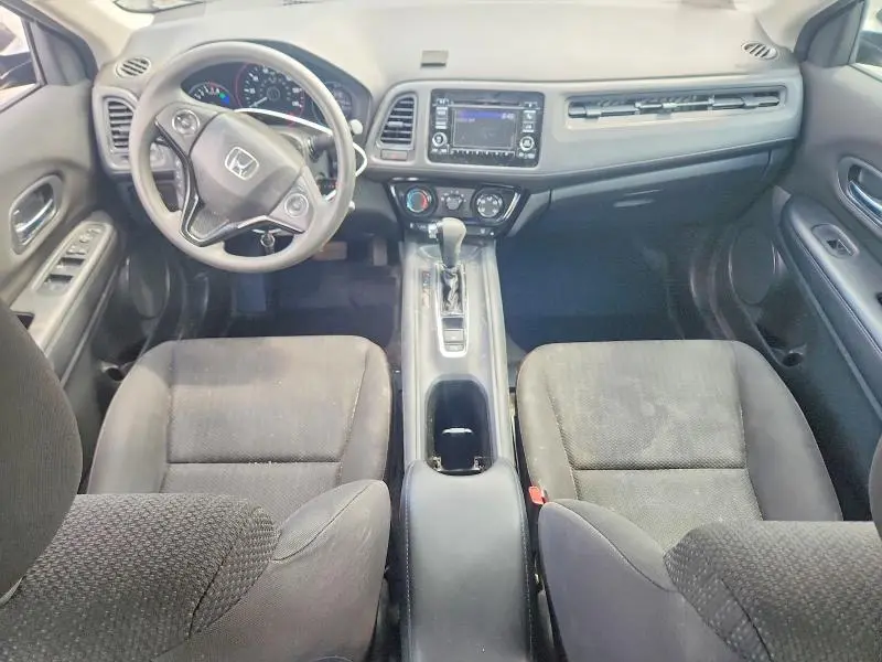 2016 HONDA HR-V LX  