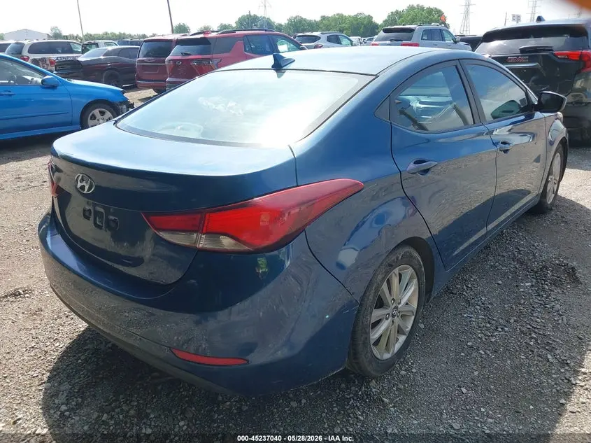 2016 HYUNDAI ELANTRA SE