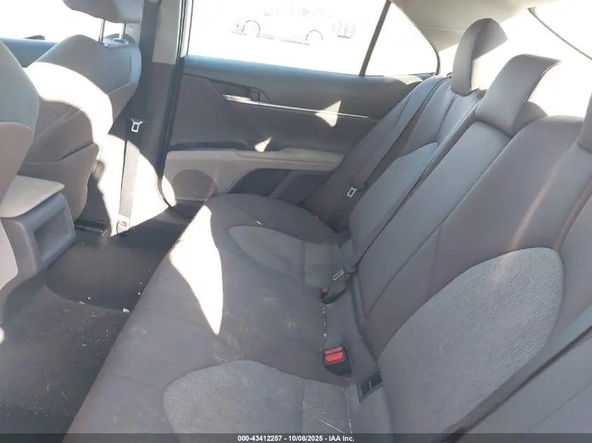 2019 TOYOTA CAMRY LE