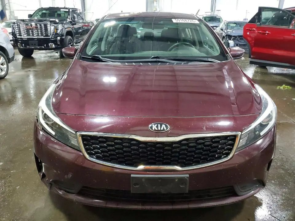 2017 KIA FORTE LX  
