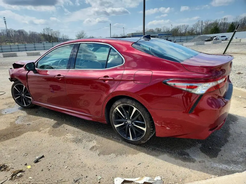 2018 TOYOTA CAMRY XSE V6  