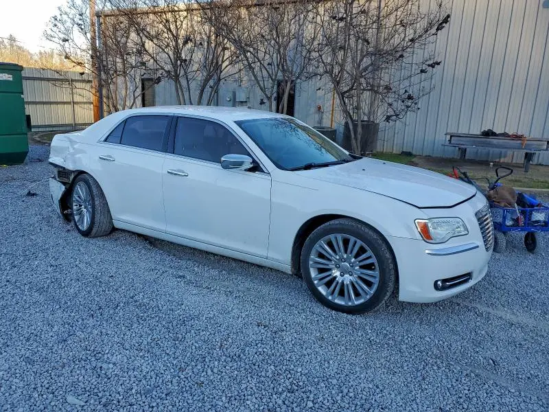2011 CHRYSLER 300 LIMITED  