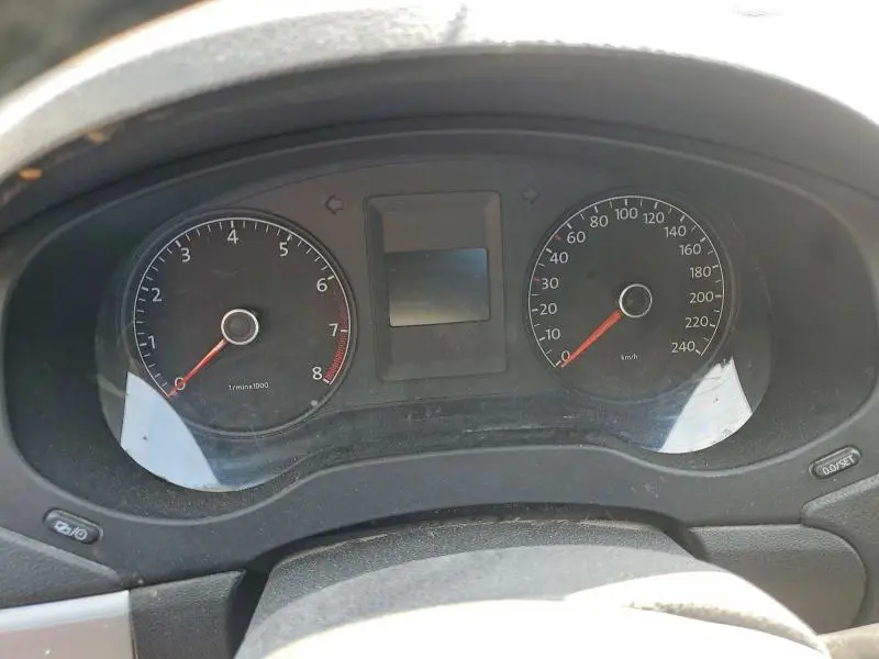 2013 VOLKSWAGEN JETTA SE  