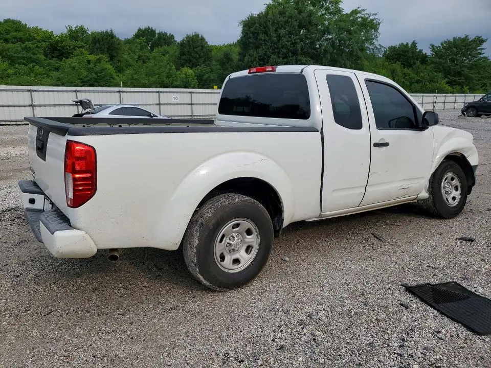 2017 NISSAN FRONTIER S  