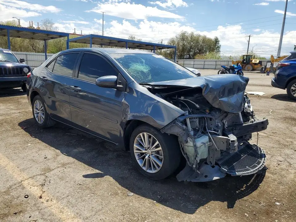 2015 TOYOTA COROLLA LE PLUS  