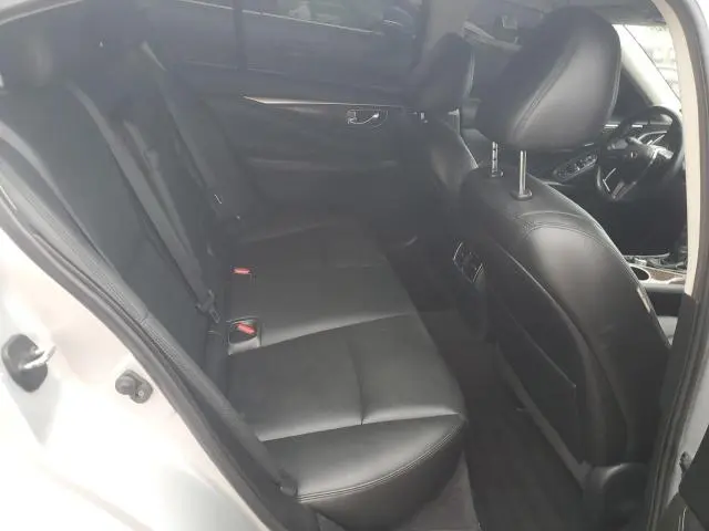 2018 INFINITI Q50 LUXE  