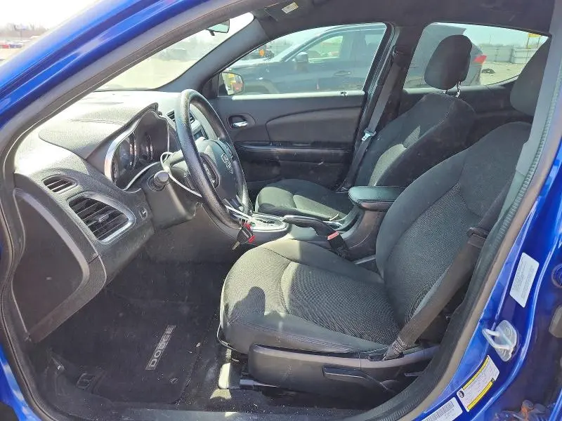 2013 DODGE AVENGER SE  