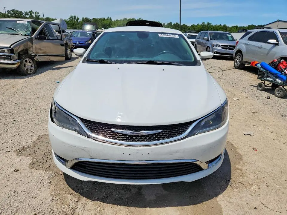 2016 CHRYSLER 200 LIMITED  