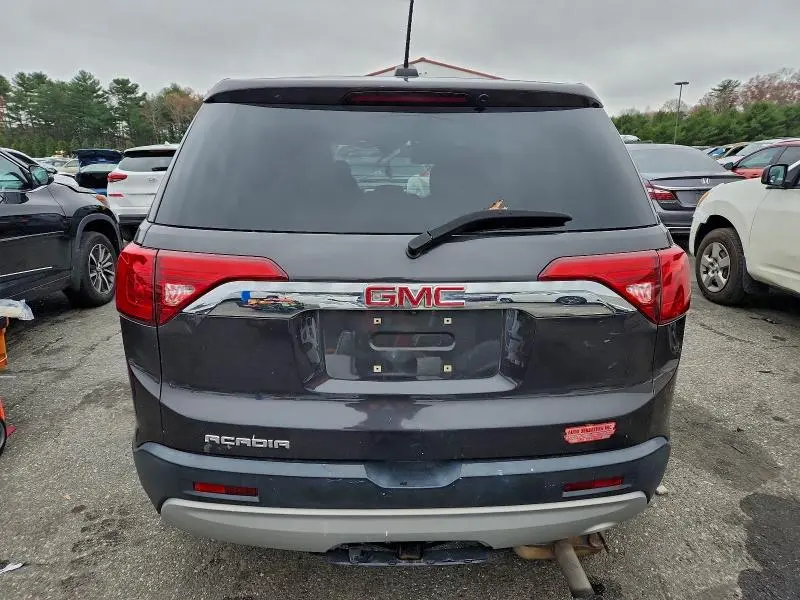 2017 GMC ACADIA SLE  