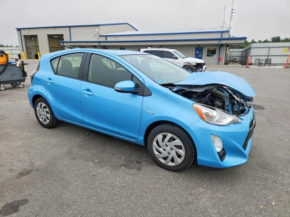 2015 TOYOTA PRIUS C TWO  
