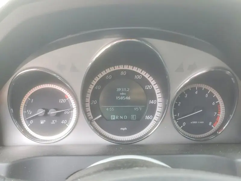 2011 MERCEDES-BENZ C 300  